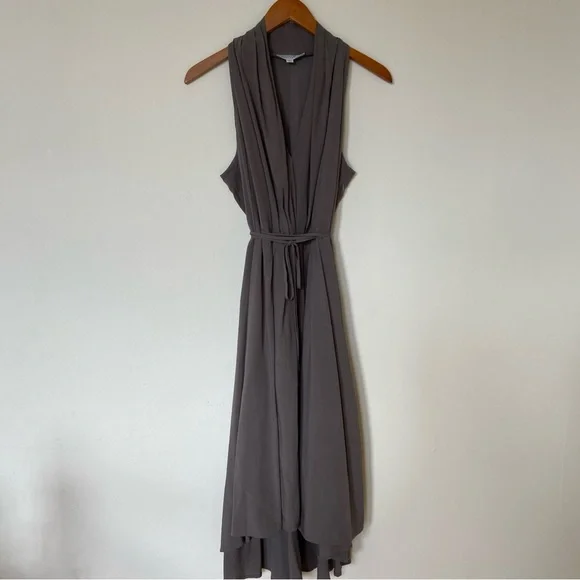 Molly Bracken Olive Midi Dress - Picture 2 of 10